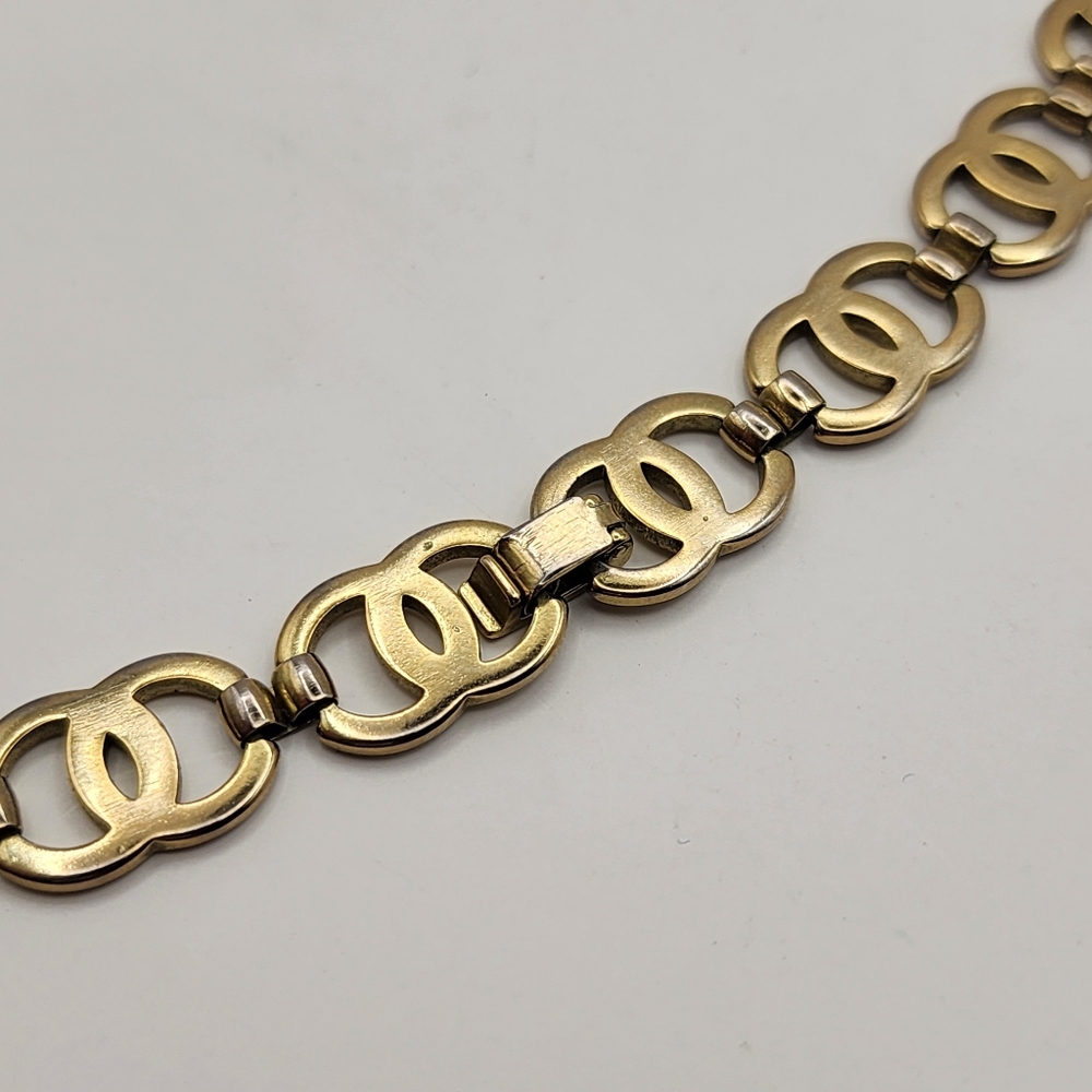Vintage Gold Toned Chanel Interlocked CC Logo Design Link Necklace - Picture 4 of 8